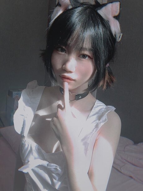 Oni Tulip onlyfans naked pics