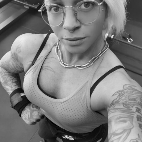 Sonia So onlyfans tits