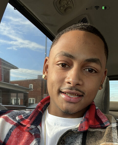 Demir Dowling onlyfans nudes