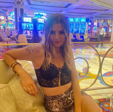 MessyLeXXXy onlyfans nide