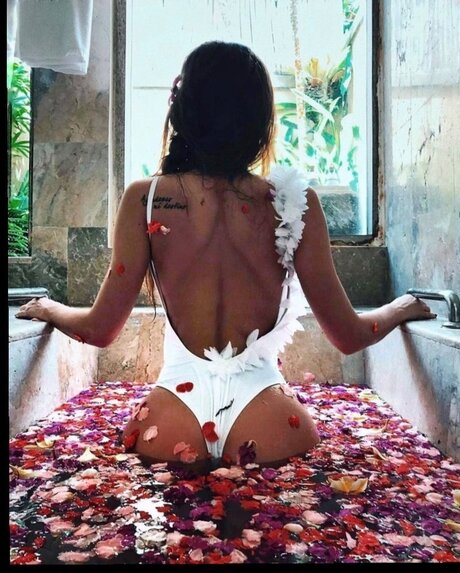 Georgina onlyfans strip tease