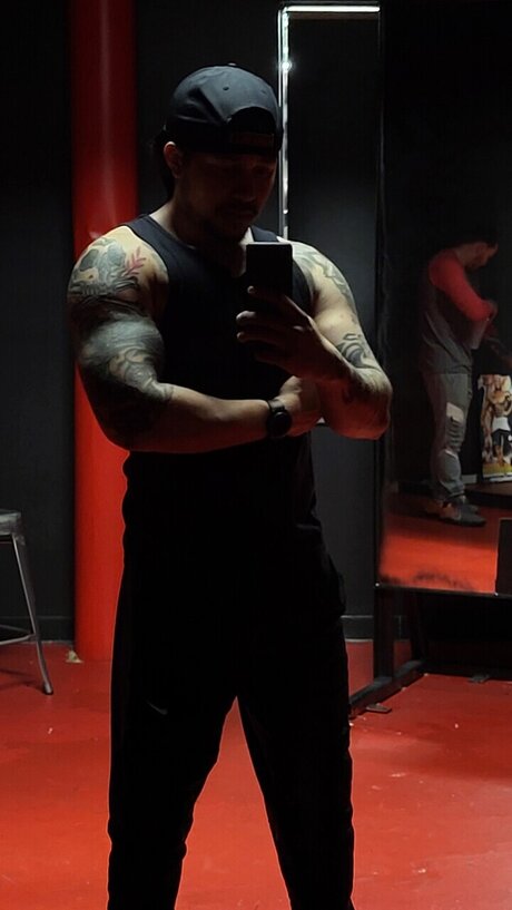 KRIMSON KISHIN nude onlyfans