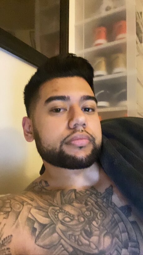 Drewislove onlyfans star