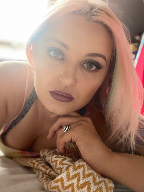 Willow Grace onlyfans leaked tits