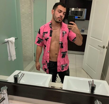 Brown eyeswhitecock only fans leaks porn