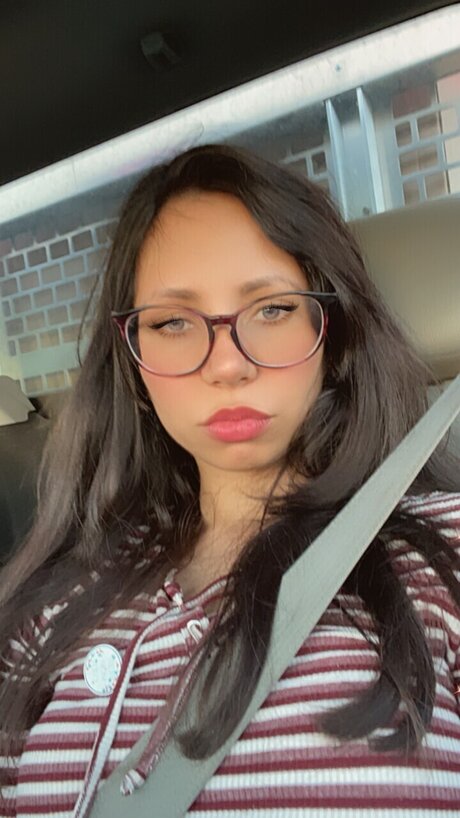 Kawtar Brith free onlyfans