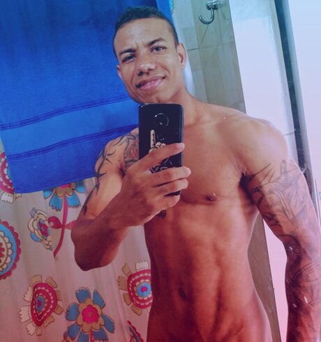 Everton Menezes onlyfans desnuda