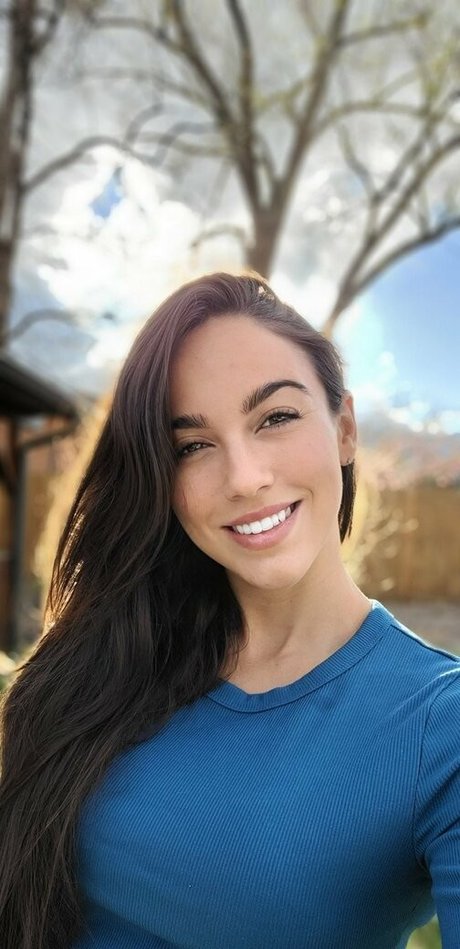 Arianna Marie nude onlyfans pics