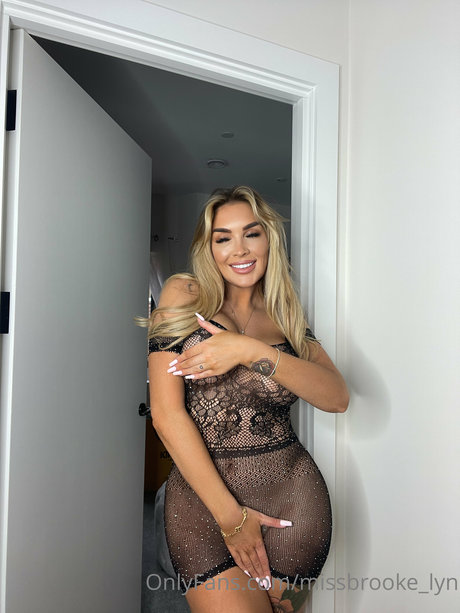 Brookelyn desnuda onlyfans