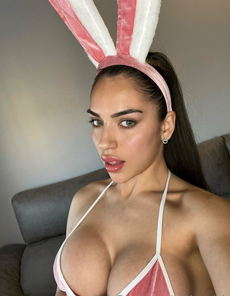 Carlaaaish on onlyfans