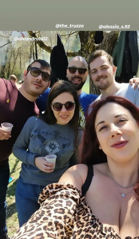 skinny milf onlyfans erotic snapshot