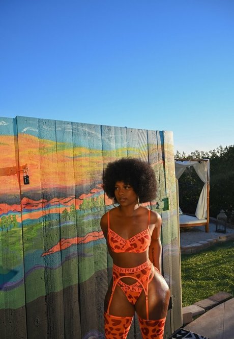 Saleema Mansur onlyfans leaks