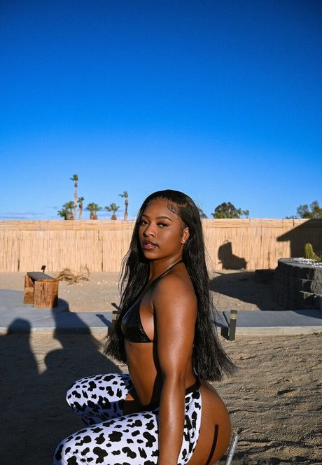 Saleema Mansur onlyfans model