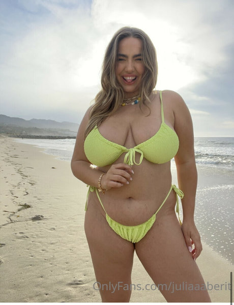 Julia Berit nude onlyfans leaked