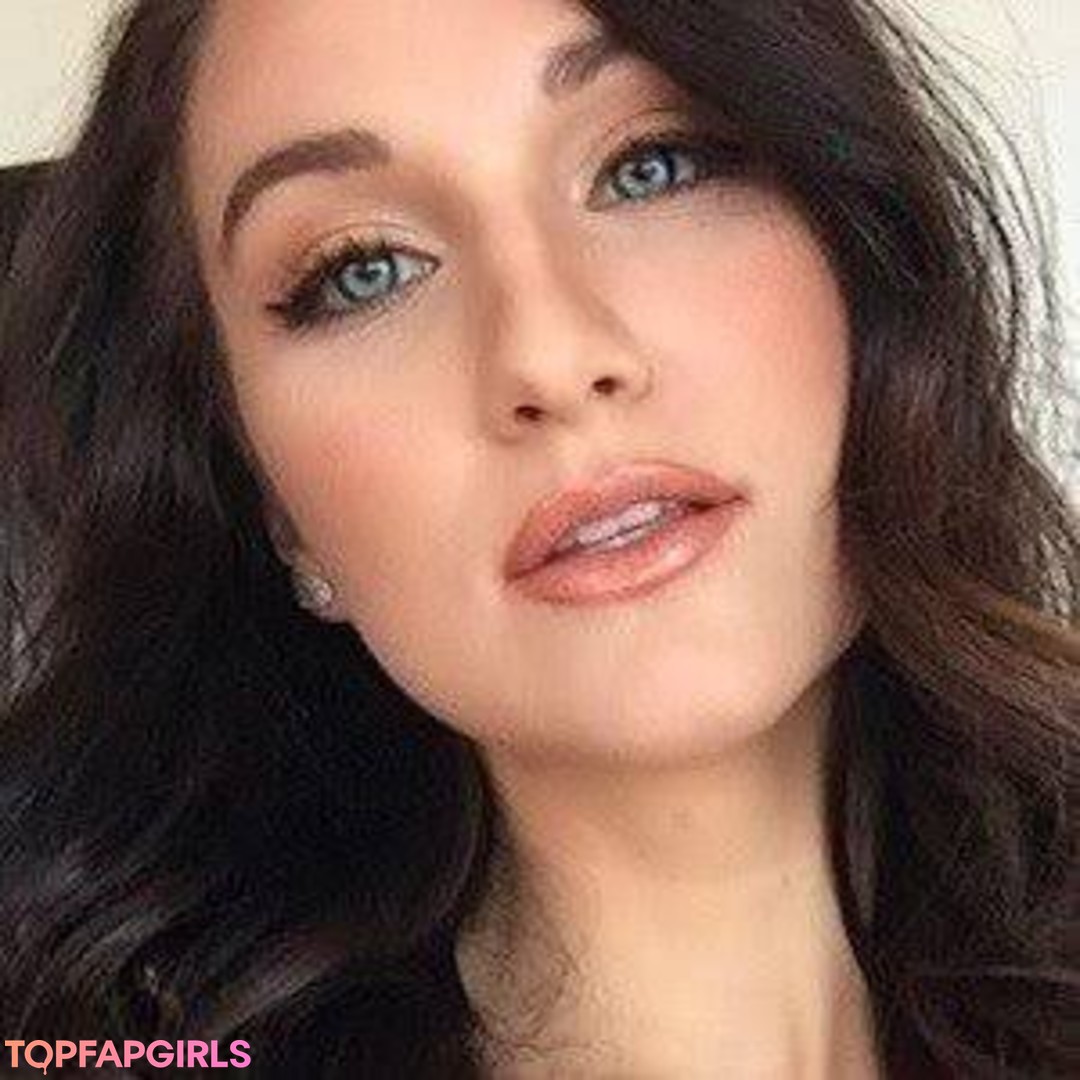 Stefani Somers naked on onlyfans