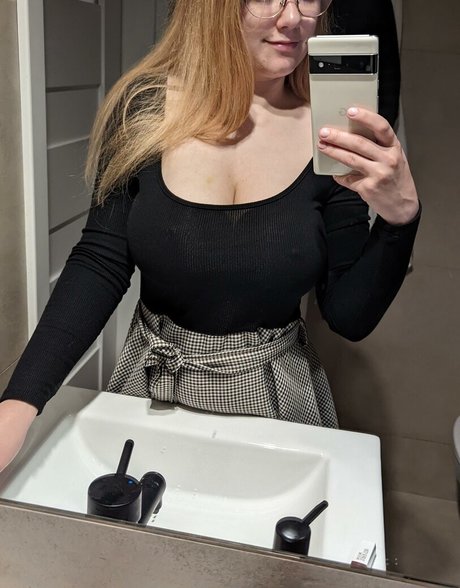 delimbre only fans leak