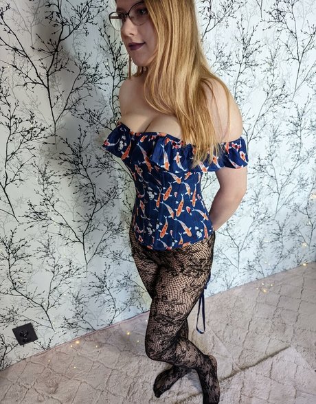 delimbre only fans pics