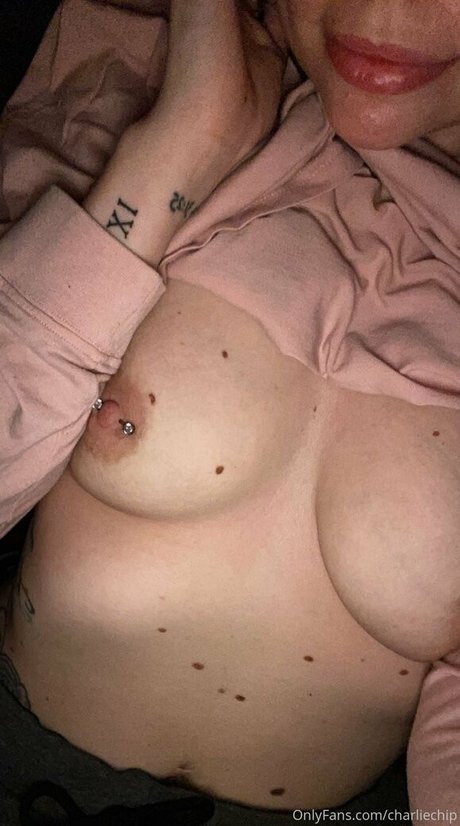 ebony babe onlyfans pornos selfie