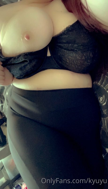 Kyuyu onlyfans model images