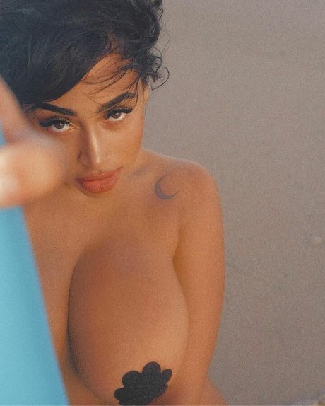 CRISTINA CELI onlyfans striptease