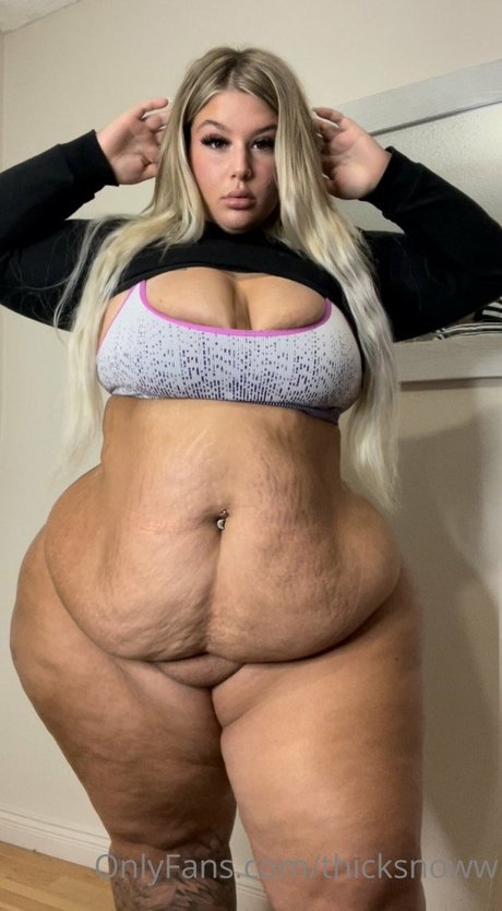thicksnoww onlyfans leaked