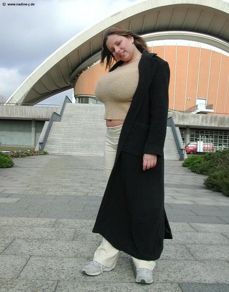 gym influencer onlyfans nice self-portrait