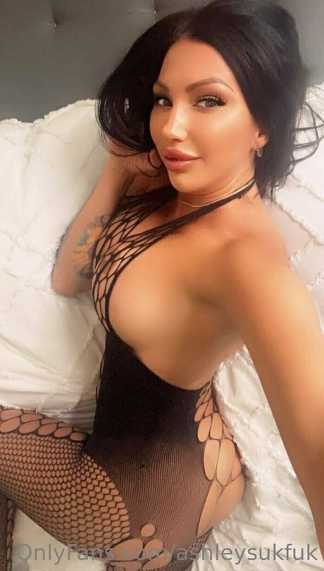 Ashley Suk Fuk nude leaks onlyfans
