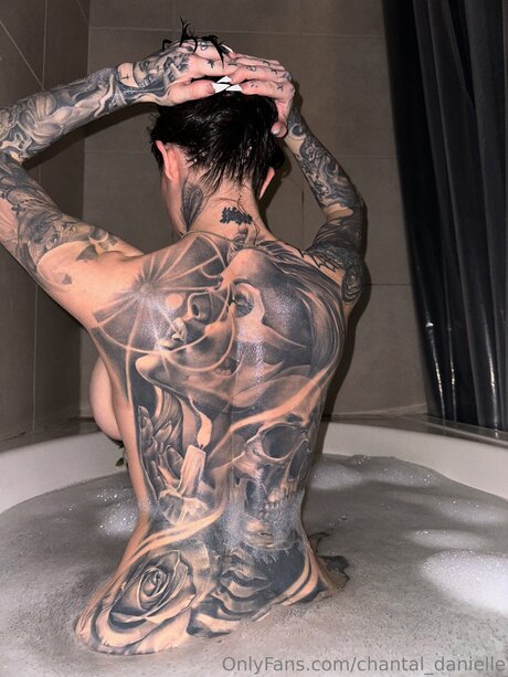 Chantal Danielle onlyfans photos