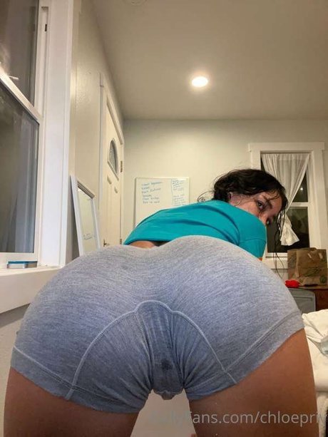 Chloepriv onlyfans porn leaked