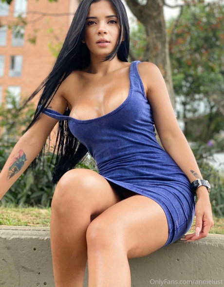 Annie Lust new onlyfans leak