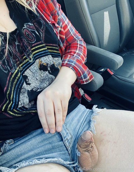 Scarlett Williams onlyfans photos