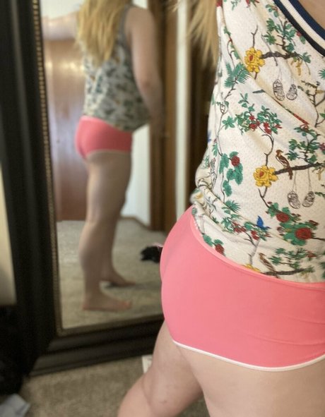 Scarlett Williams onlyfans naked