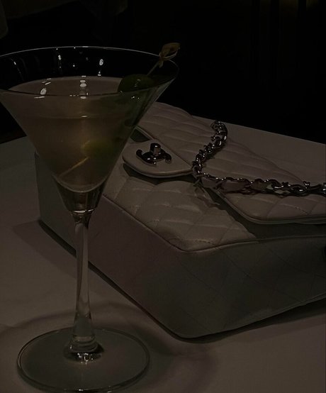 Eliza Inverno onlyfans nude photos