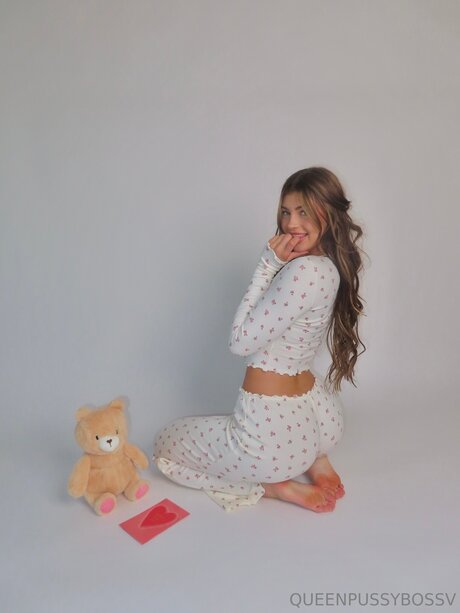 Queenpussybossv onlyfans nudes