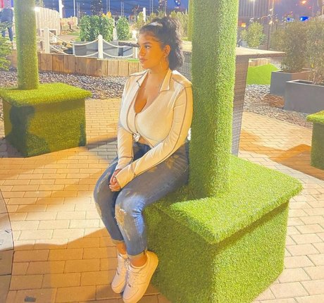 Boa Hancock onlyfans tits