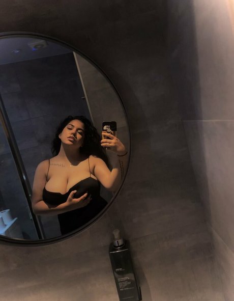 Boa Hancock onlyfans fotos