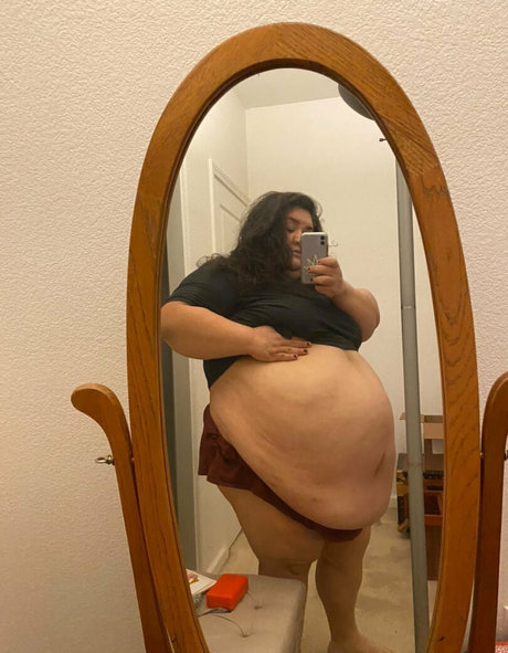 bbw onlyfans pornographic illustration