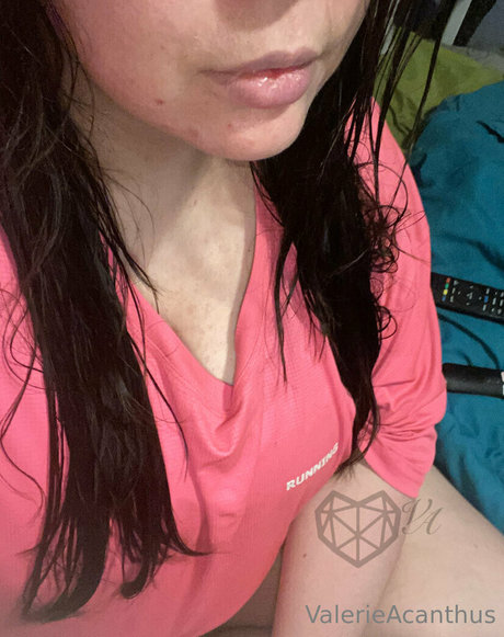 val acanthus xxx onlyfans