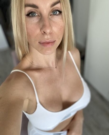 vavavalera onlyfans leak porn