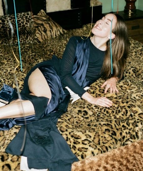 Haim Sisters onlyfans hot