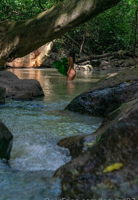 Fany Duarte onlyfans leajs