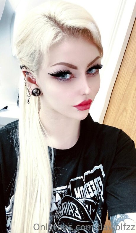 dawolfzz onlyfans pic