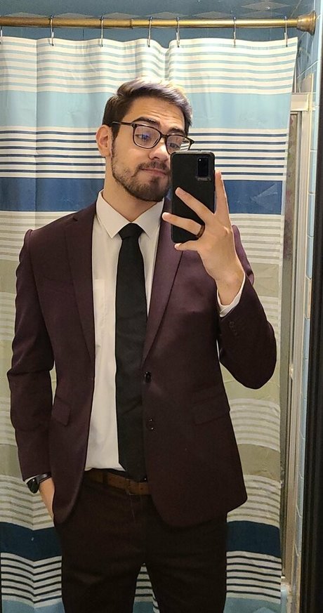 tragicgaynerd only fans leaked porn