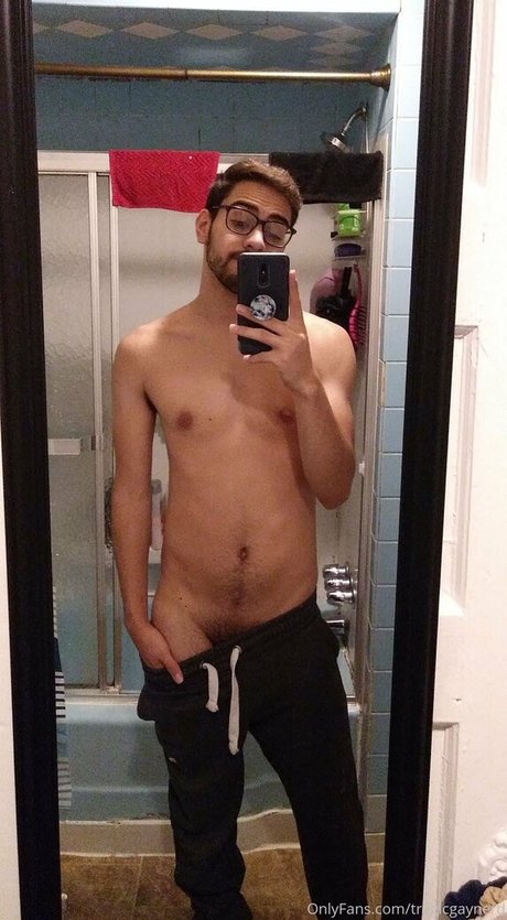 amateur deepthroat onlyfans free sexy self-portrait