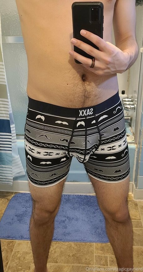 tragicgaynerd onlyfans post