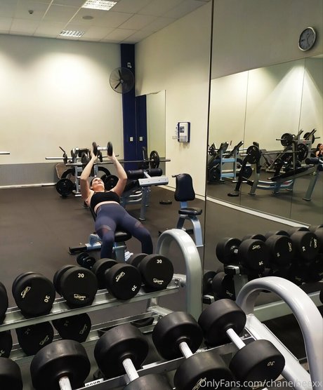 chanelbeexx leaked onlyfans sextape
