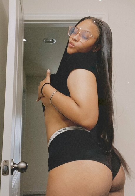 whoissapphic onlyfans nude leaks