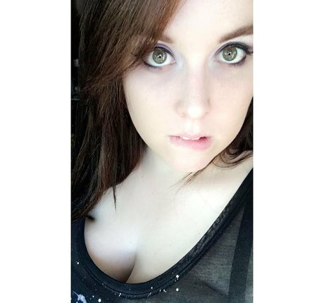 ixora ursinia leaked onlyfans pics