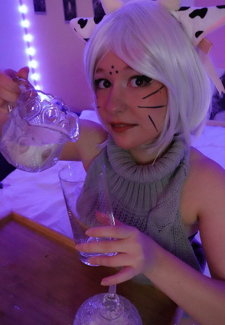 realneko tv  galleries