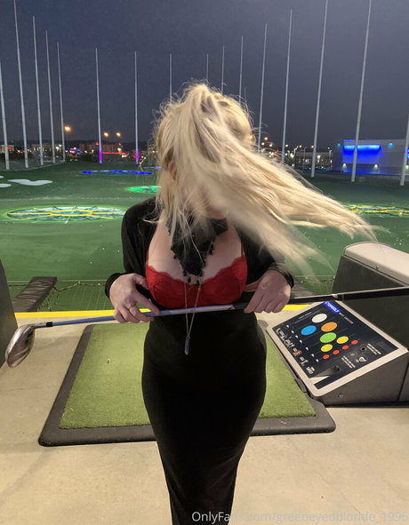 greeneyedblonde 1996 onlyfans porno